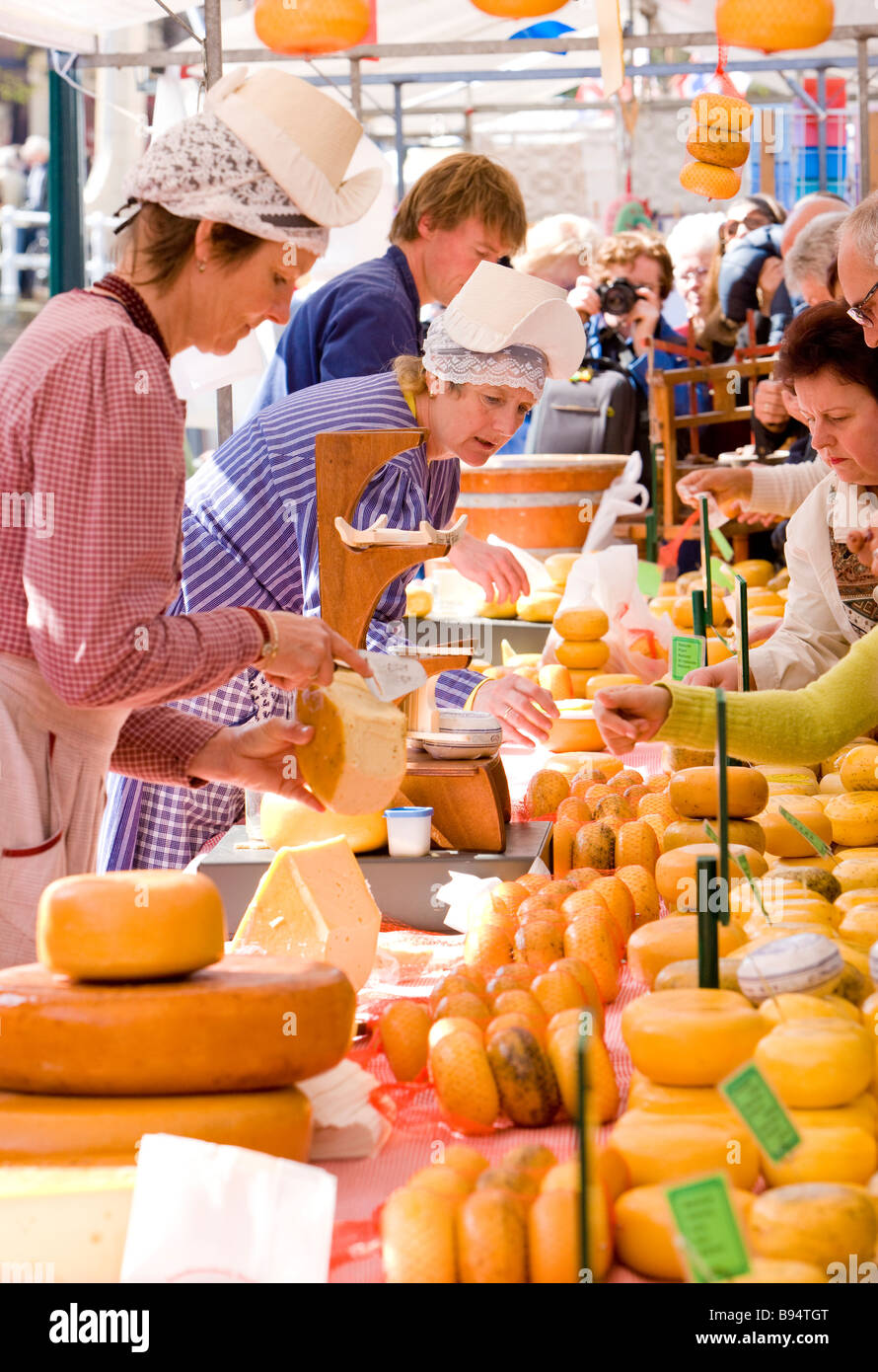 cheese market Alkmaar Netherlands Stock Photo Alamy