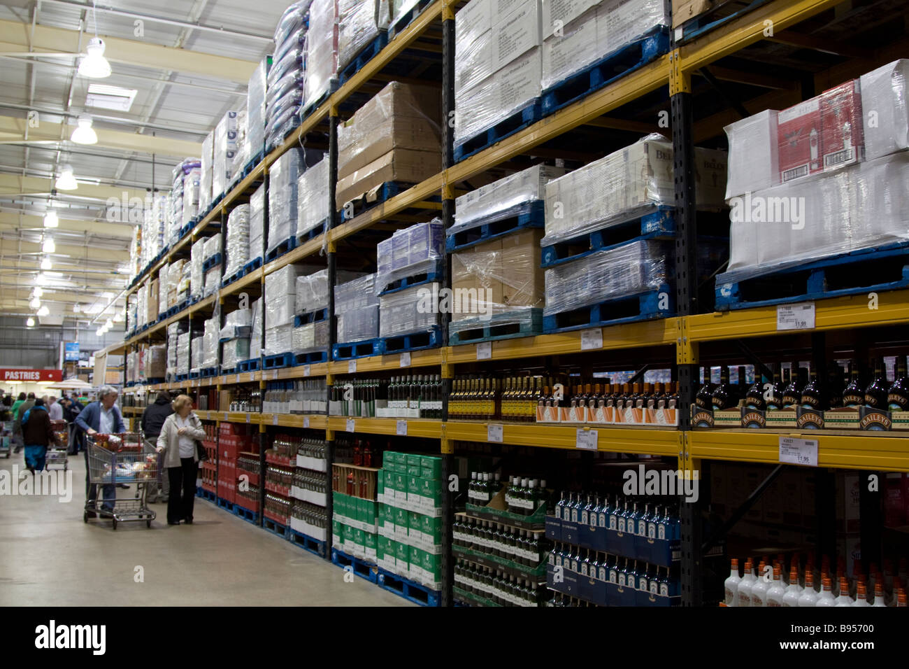 Costco Warehouse - Watford - Hertfordshire Stock Photo