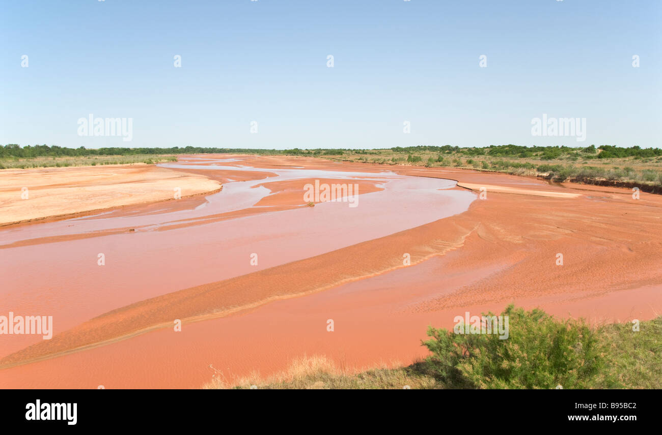 Red River forms part of the border between Texas and Oklahoma Stock Photo