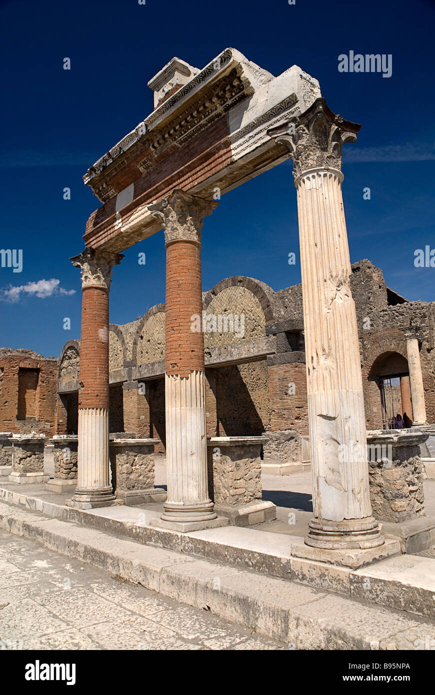 Italy, Campania, Napoli, Pompeii. Portico in front of the Macellum in the north eastern corner of the Forum. Stock Photo