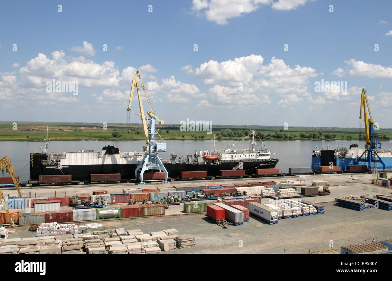 Container terminal in the port of Olya Astrakhan Region Stock Photo - Alamy