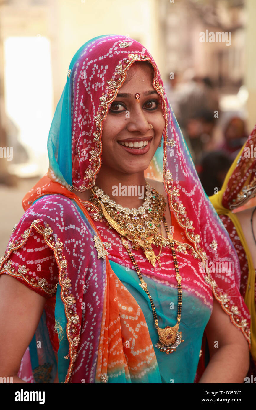 Young rajasthani woman hi-res stock photography and images - Alamy