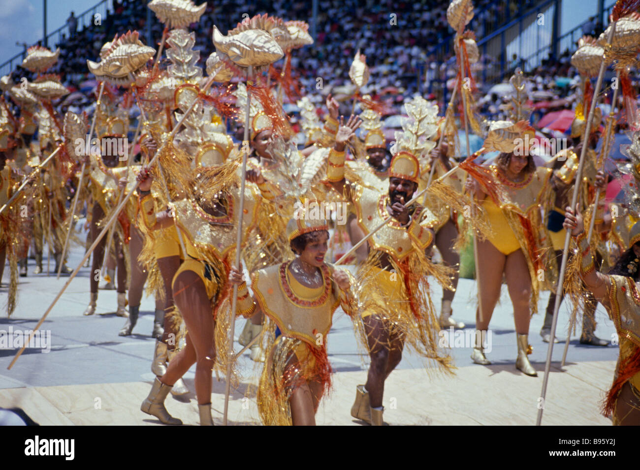 west-indies-caribbean-barbados-festivals-crop-over-sugar-cane-harvest
