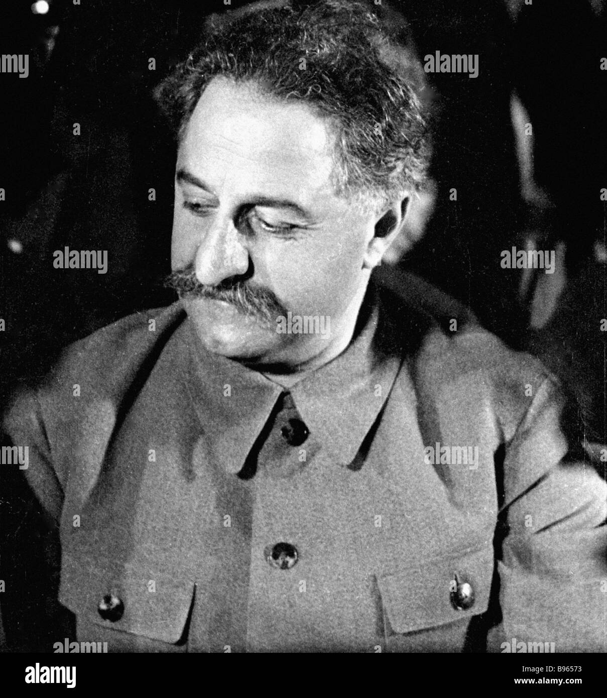 серго орджоникидзе. сталин орджоникидзе берия. григорий константинович (серго) орджоникидзе. нарком тяжелой промышленности. серго орджоникидзе.