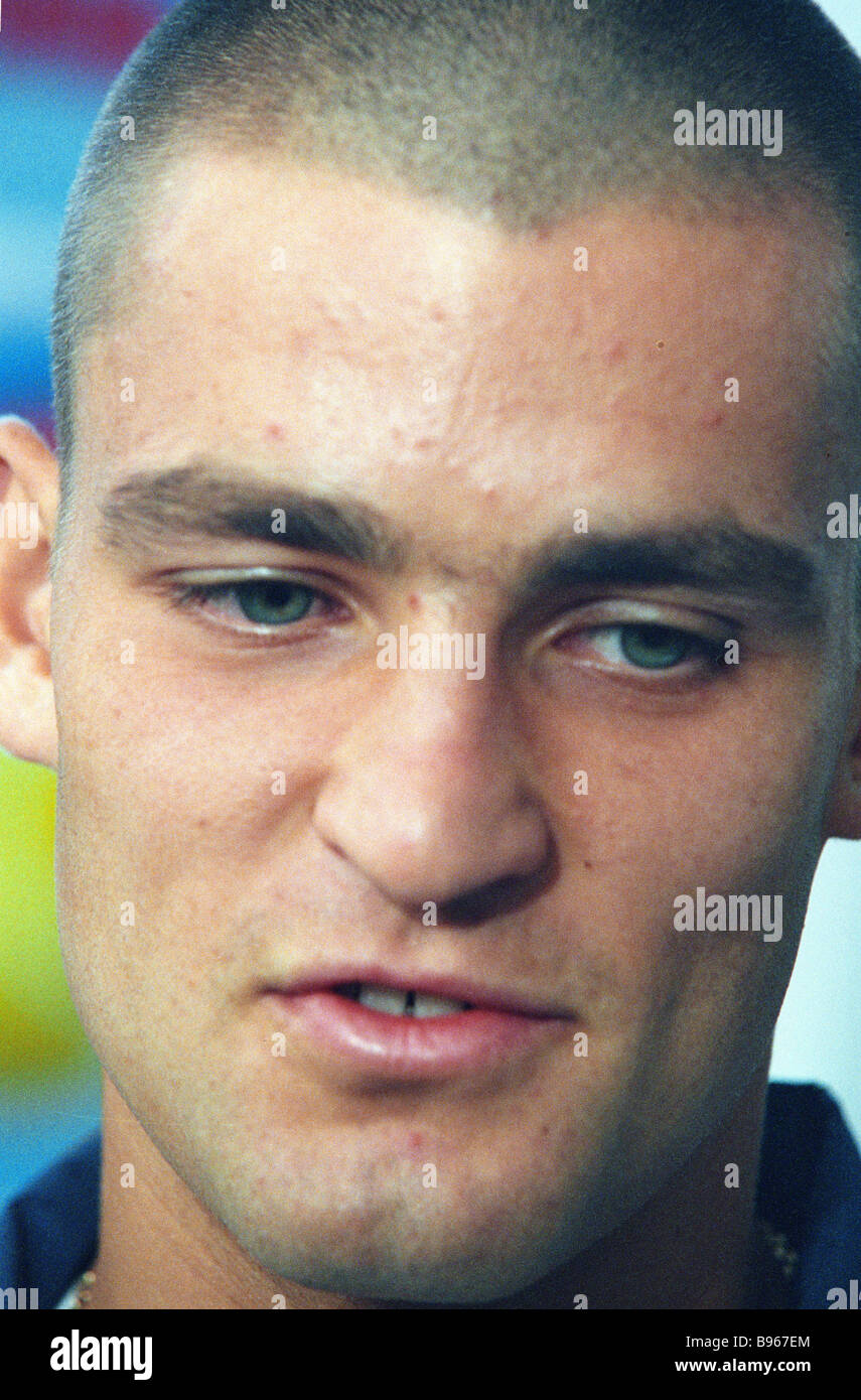 Mikhail Yuzhni of the Russian tennis team Stock Photo Alamy