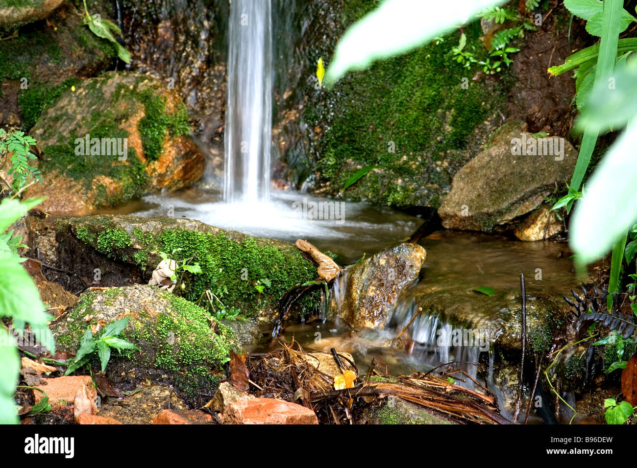 Crystalline limestone rock hi-res stock photography and images - Alamy