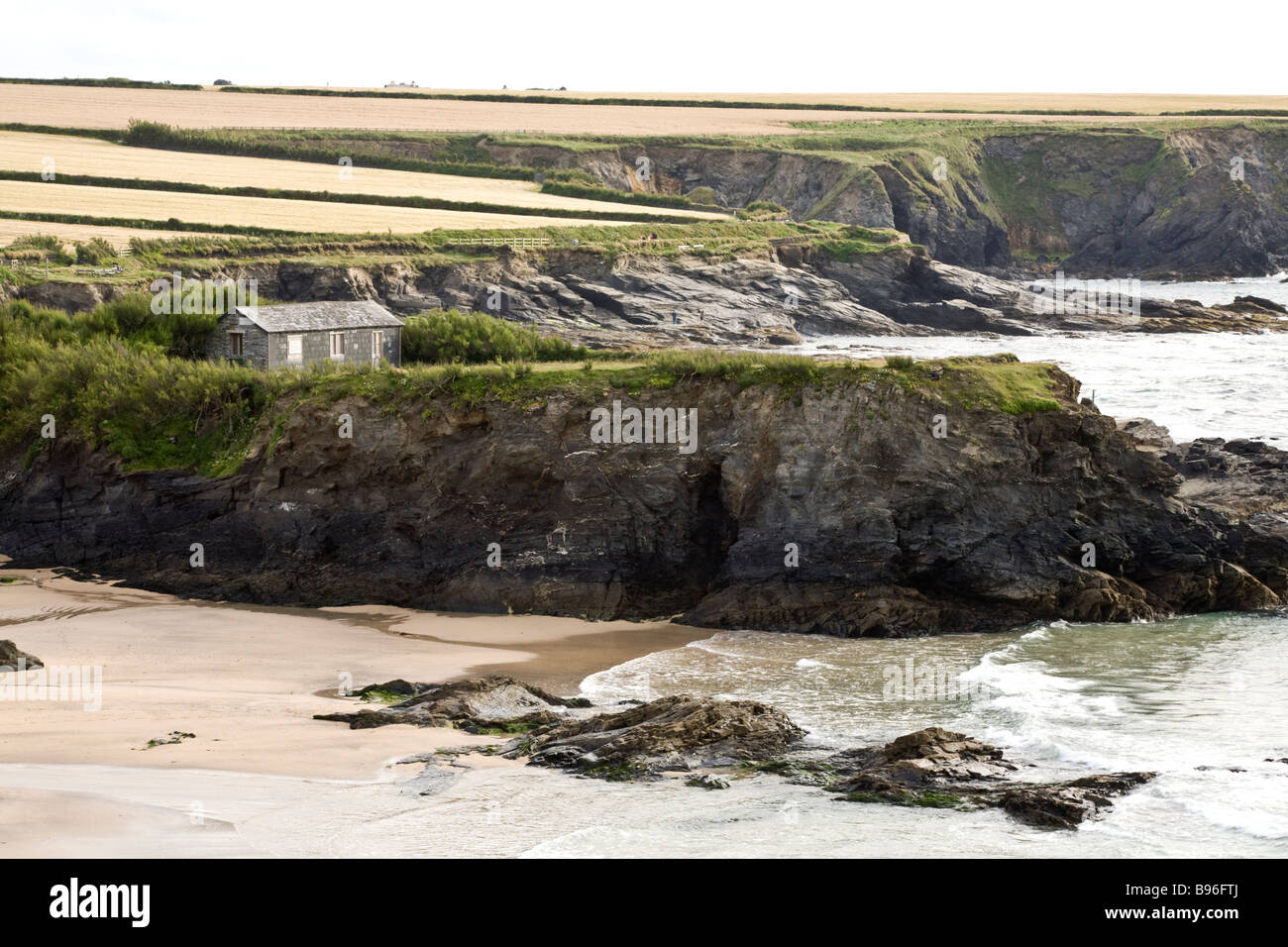 Padstow cornwall beach hi-res stock photography and images - Alamy