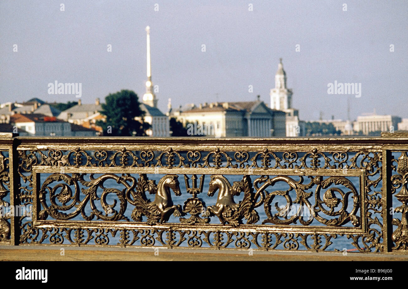 Мост Лейтенанта Шмидта Фото