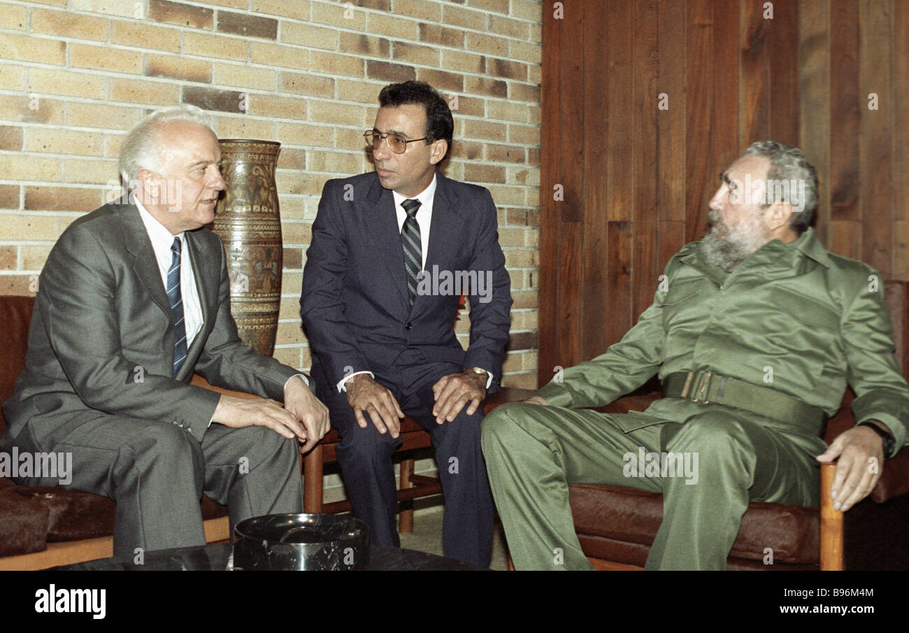 Eduard Shevardnadze High Resolution Stock Photography and Images - Alamy