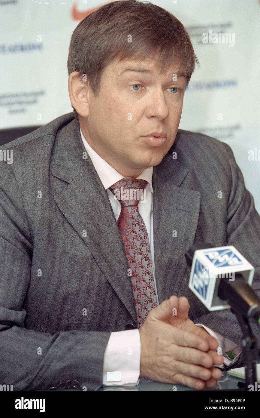 Alexander Chernov Russian soccer team general manager Stock Photo - Alamy