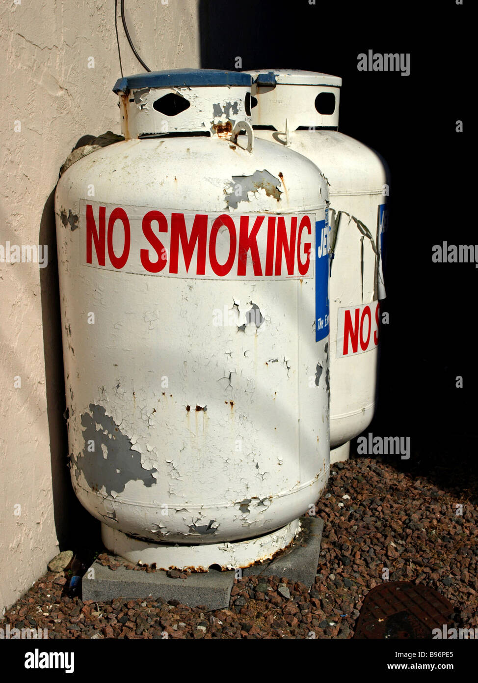 Propane tanks hires stock photography and images Alamy