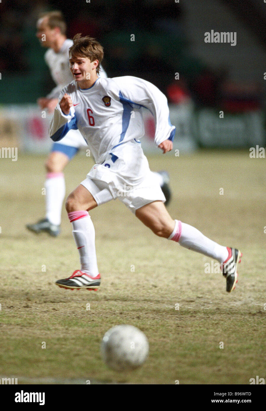 Сборная бразилии по футболу 2002. Сычев 2008. World cup 2002. Футболисты 2002 года. Bellingham zidane.