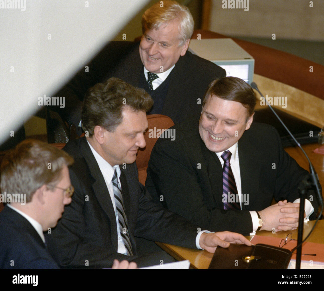 Russian Finance Minister Mikhail Kasyanov right Fuel and Energy ...