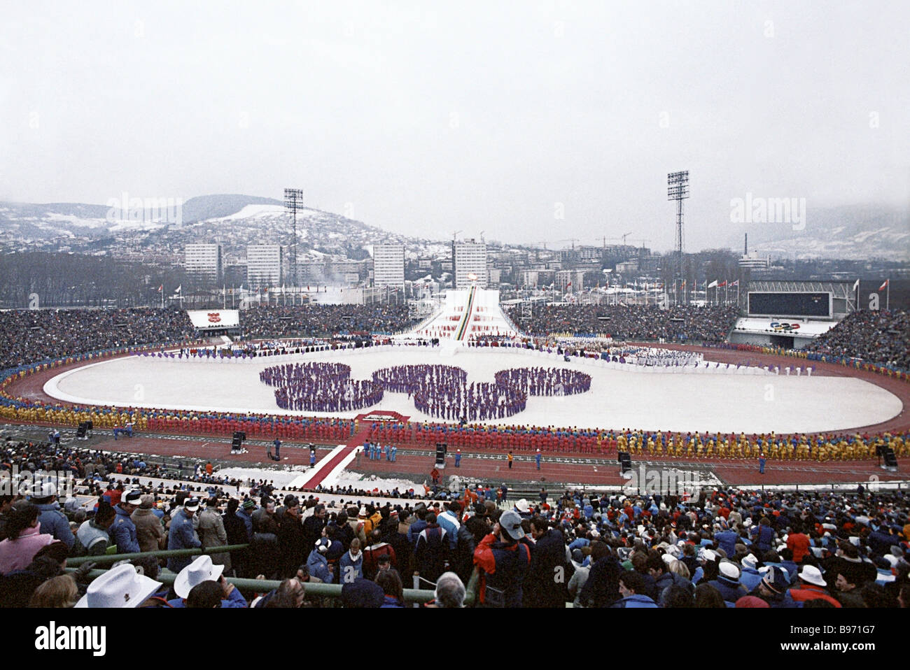 зимние олимпийские игры сараево 1984. олимпийские игры в сараево 1984. зимние игры сараево. зимние игры 1984. зимние игры 1984.