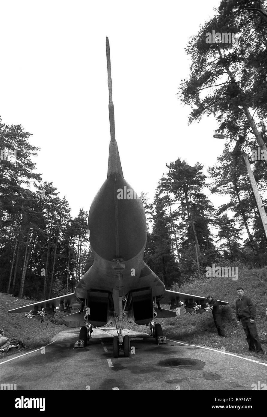 トランペッター RUSSIAN MIG-29M FULCRUM FIGHTER Mikoyan MiG-29M - Wikipedia