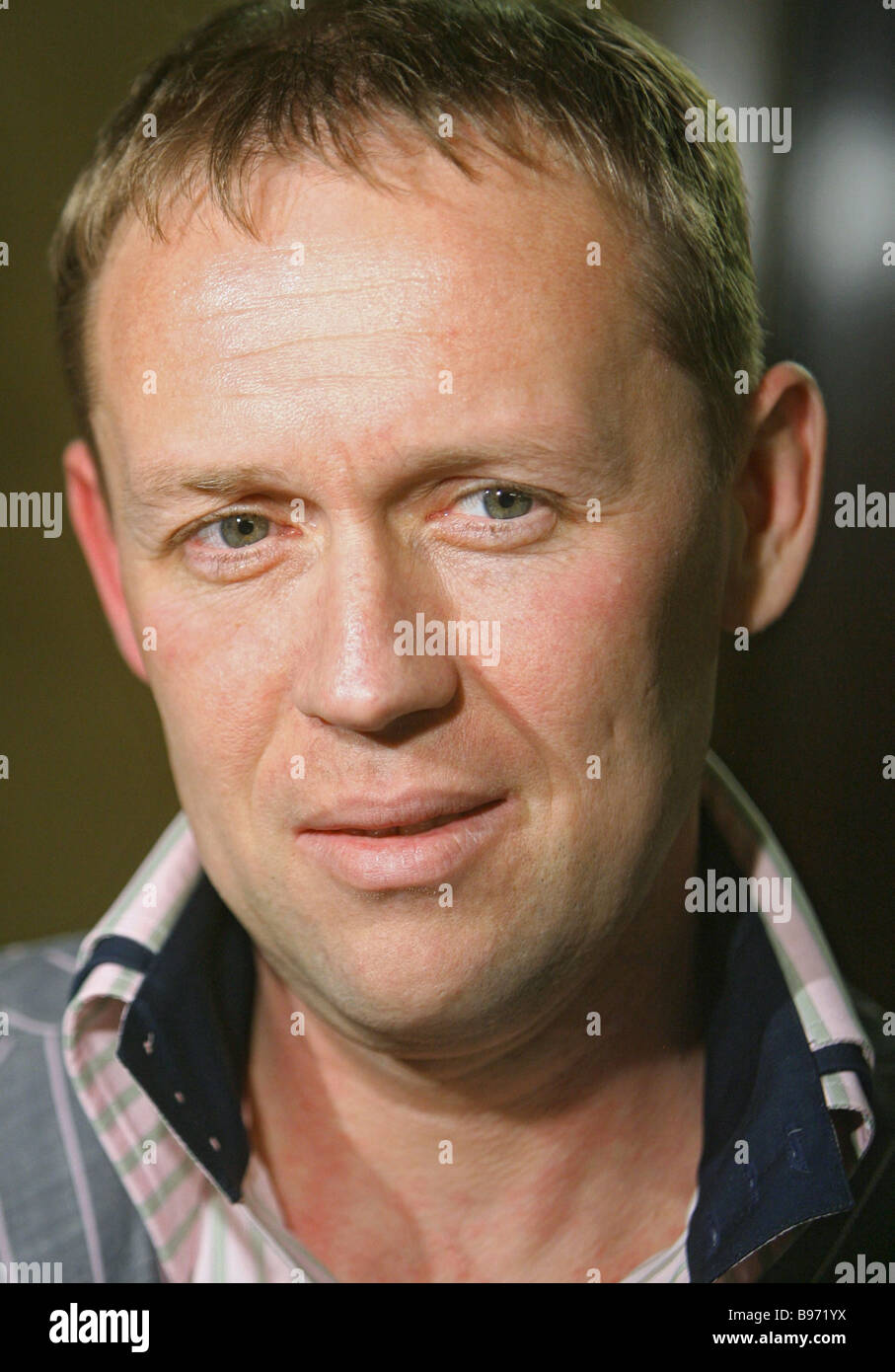 Ex FSB officer Andrei Lugovoi being interviewed in a live program of Moscow  s Echo radio station Stock Photo - Alamy