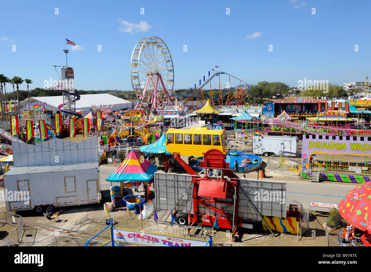 Midway at Florida State Fairgrounds Tampa Stock Photo Alamy