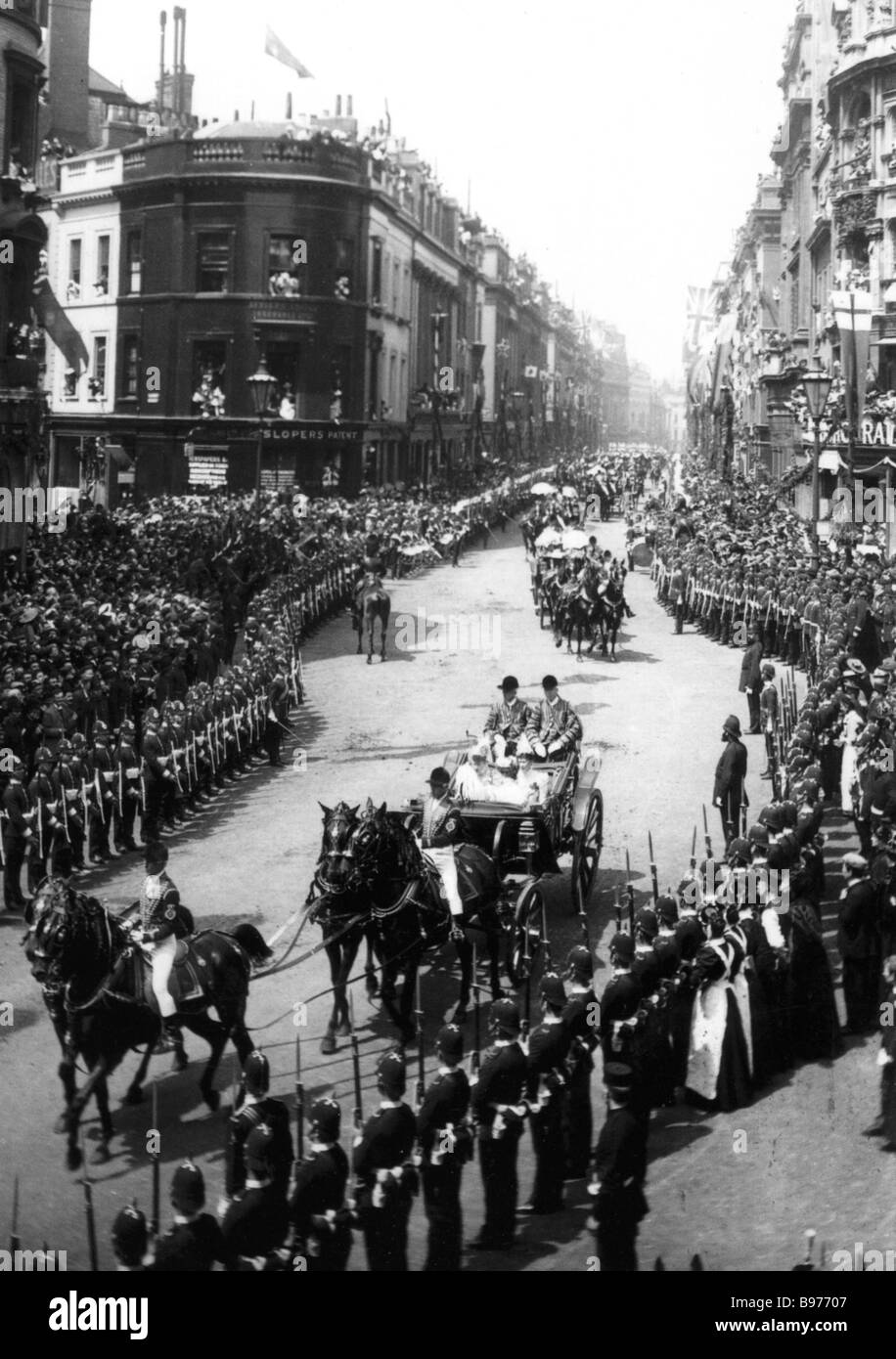 QUEEN VICTORIA on her way to Westminster Abbey, London, in June 1897 to ...