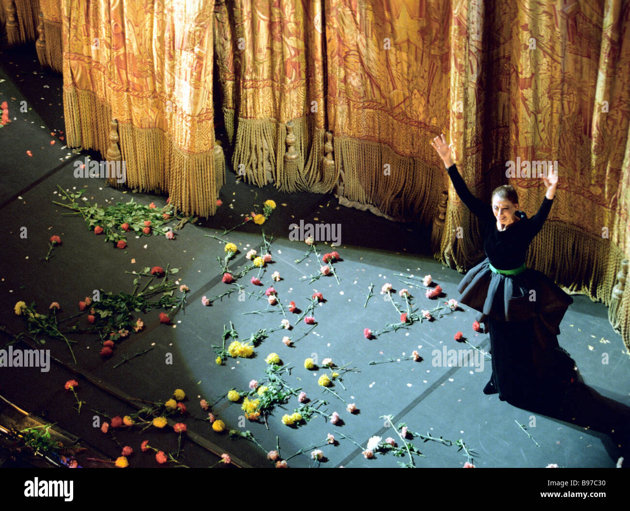 последний танец длиною в год