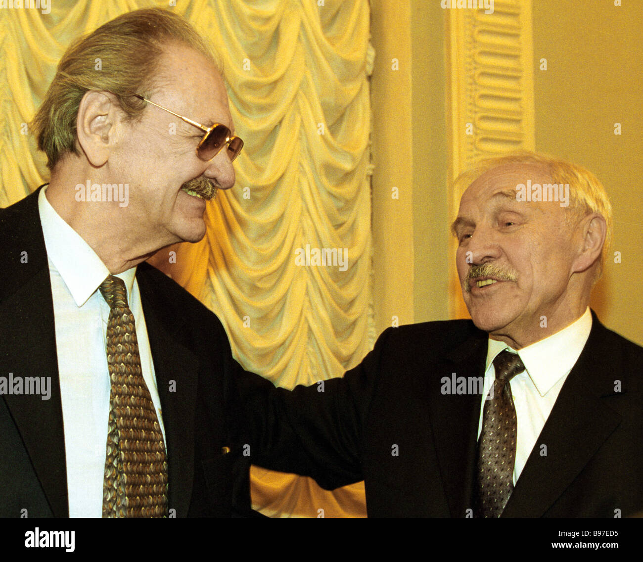 Valery Zolotukhins health: The actor has a brain tumor, he fell into a coma 12.03.2013 Valery Zolotukhins health: The actor has a brain tumor, he fell into a coma 12.03.2013