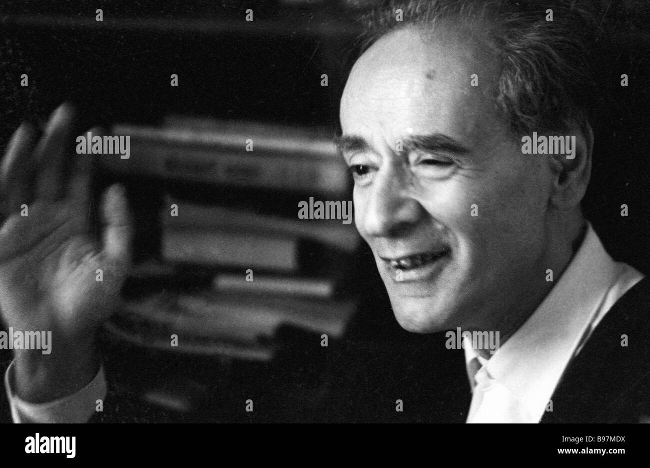 лев нобелевский лауреат. льва давидовича ландау (1908 - 1968). лев ландау 1962. нобелевские лауреаты россии. лев нобелевский лауреат.