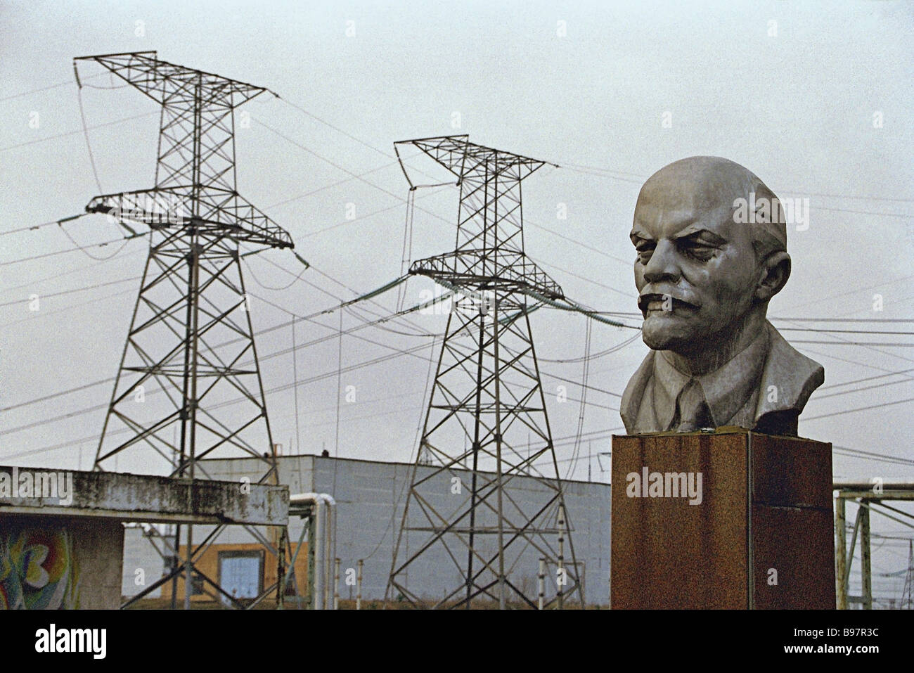a-bust-of-lenin-at-the-chernobyl-nuclear