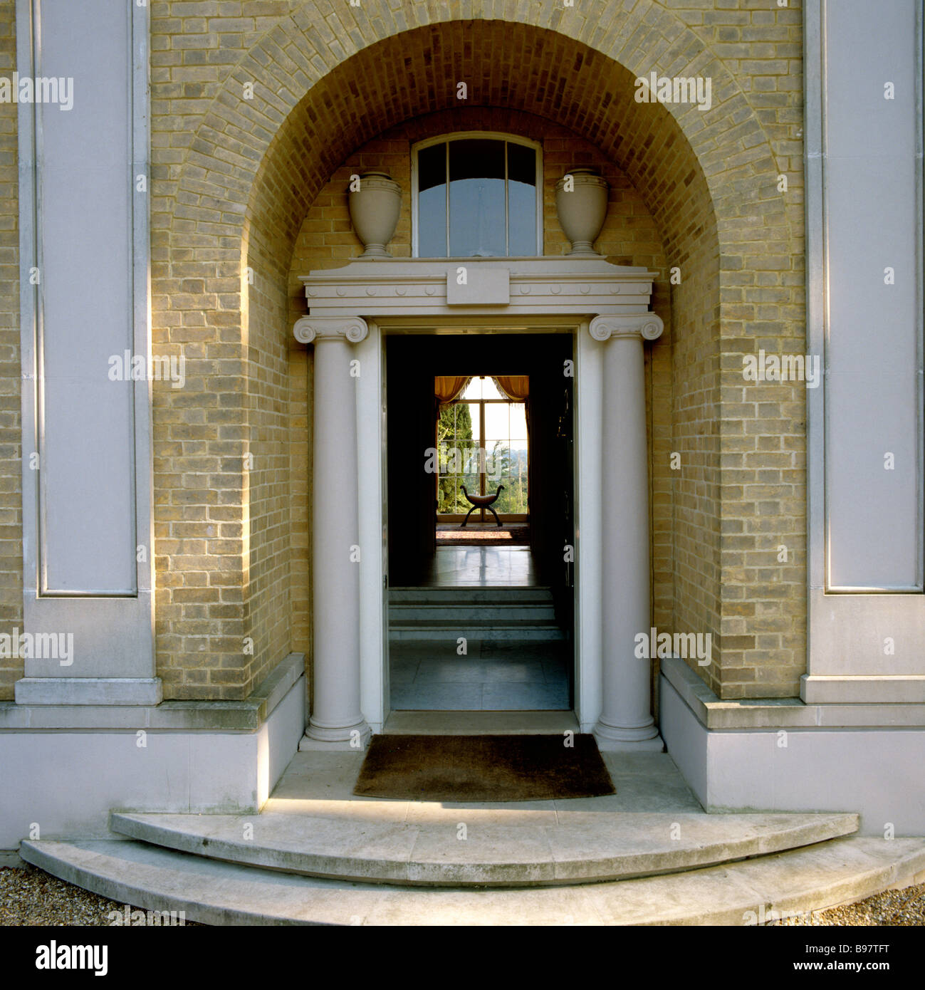 Entrance to new-built neo-classical villa in the English countryside, designed by architect John Simpson Stock Photo