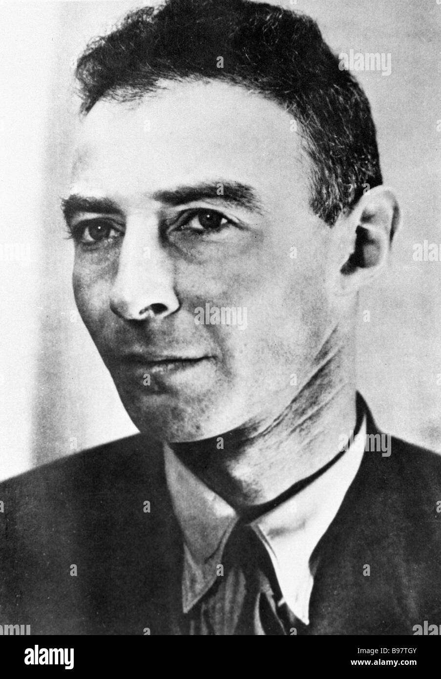 US physicist Robert Oppenheimer 1904 1967 was scientific director of