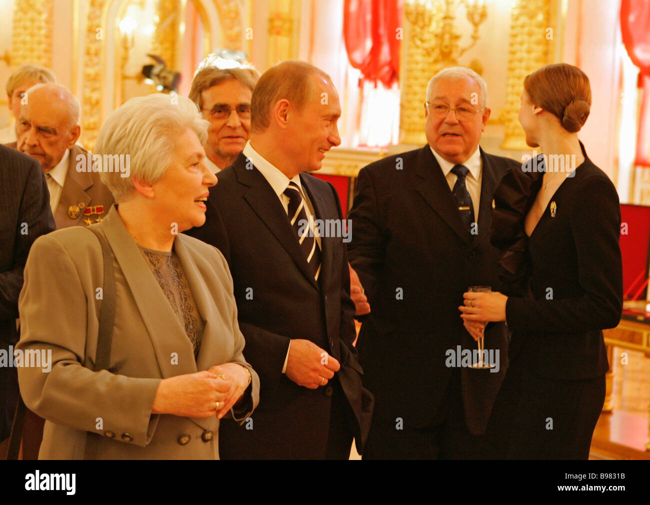 natalia-solzhenitsyn-the-wife-of-writer-alexander-solzhenitsyn-russian