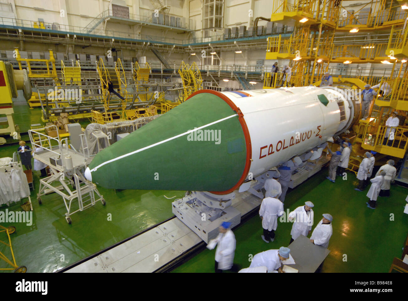 Preparing to launch the Progress M 63 cargo craft from Russia s ...