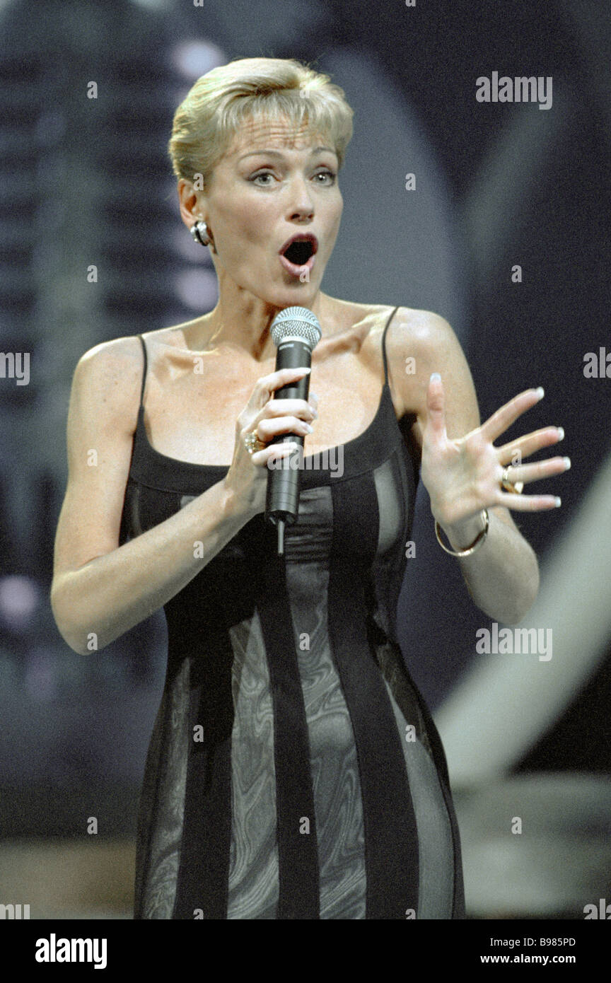 Qidiruv funksiyasiga ega barcha janrdagi pornografik fotosuratlar dunyosi Tailandda seks partiyasi