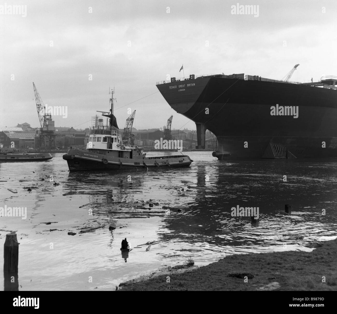 VLCC Texaco Great Britain immediately after launch in March 1971 north east England UK Stock Photo