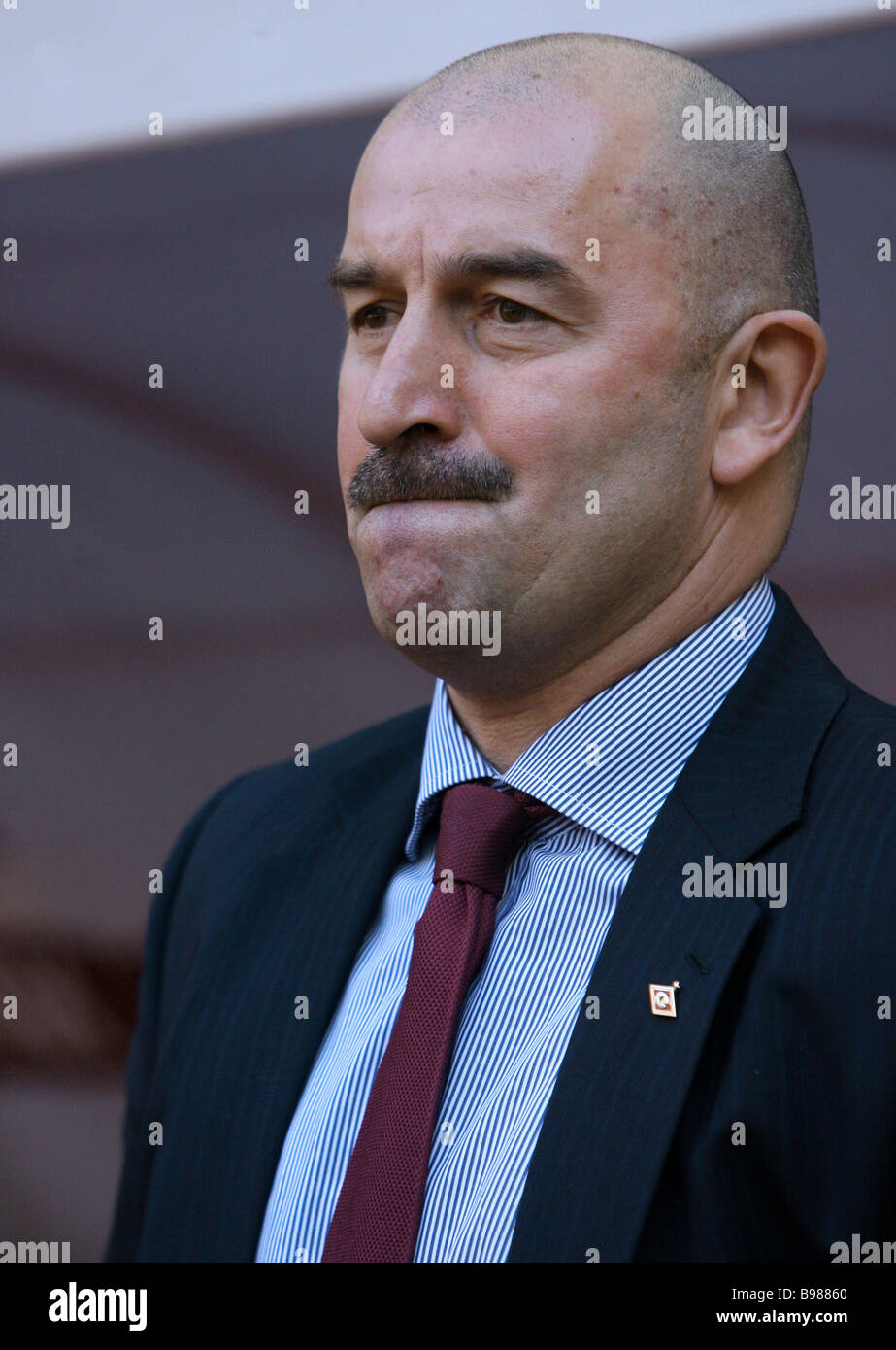 The Russian Football Championship Stanislav Cherchesov the new head coach  of Spartak Moscow during a match between Spartak Stock Photo - Alamy