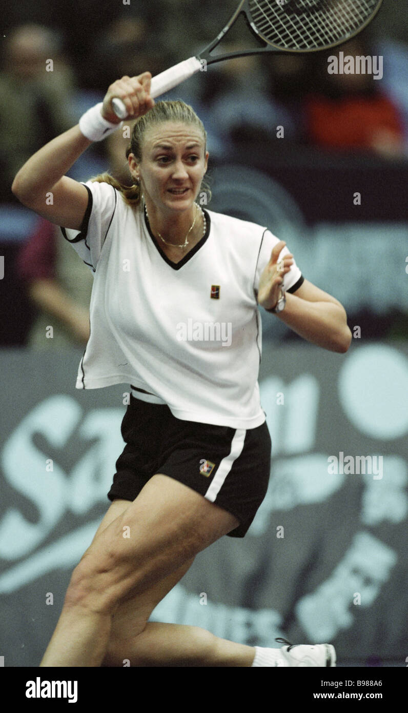 Women s tennis tournament winner Marie Pierce of France Stock Photo - Alamy