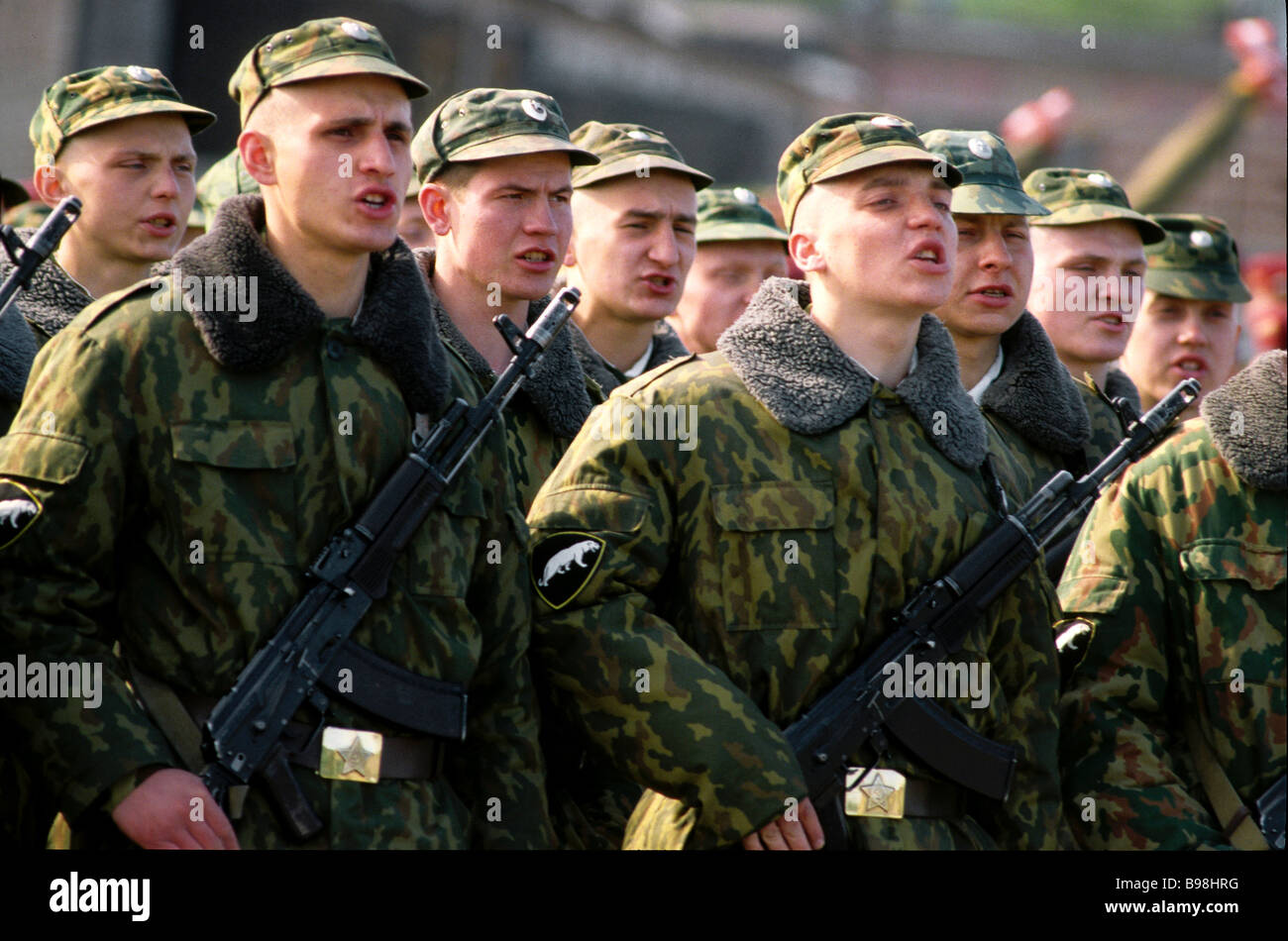 Soldiers of the Vityaz special forces battalion of the Interior ...