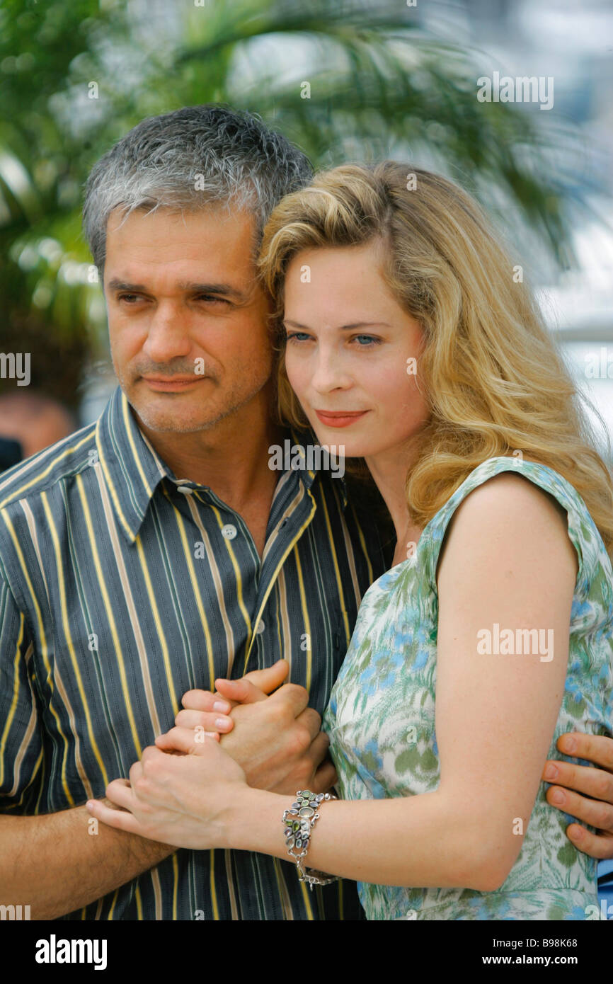 Константин лавроненко личная жизнь жена фото Konstantin Lavronenko and Maria Bonnevi starring in Andrey Zvyaginstsev s Cannes