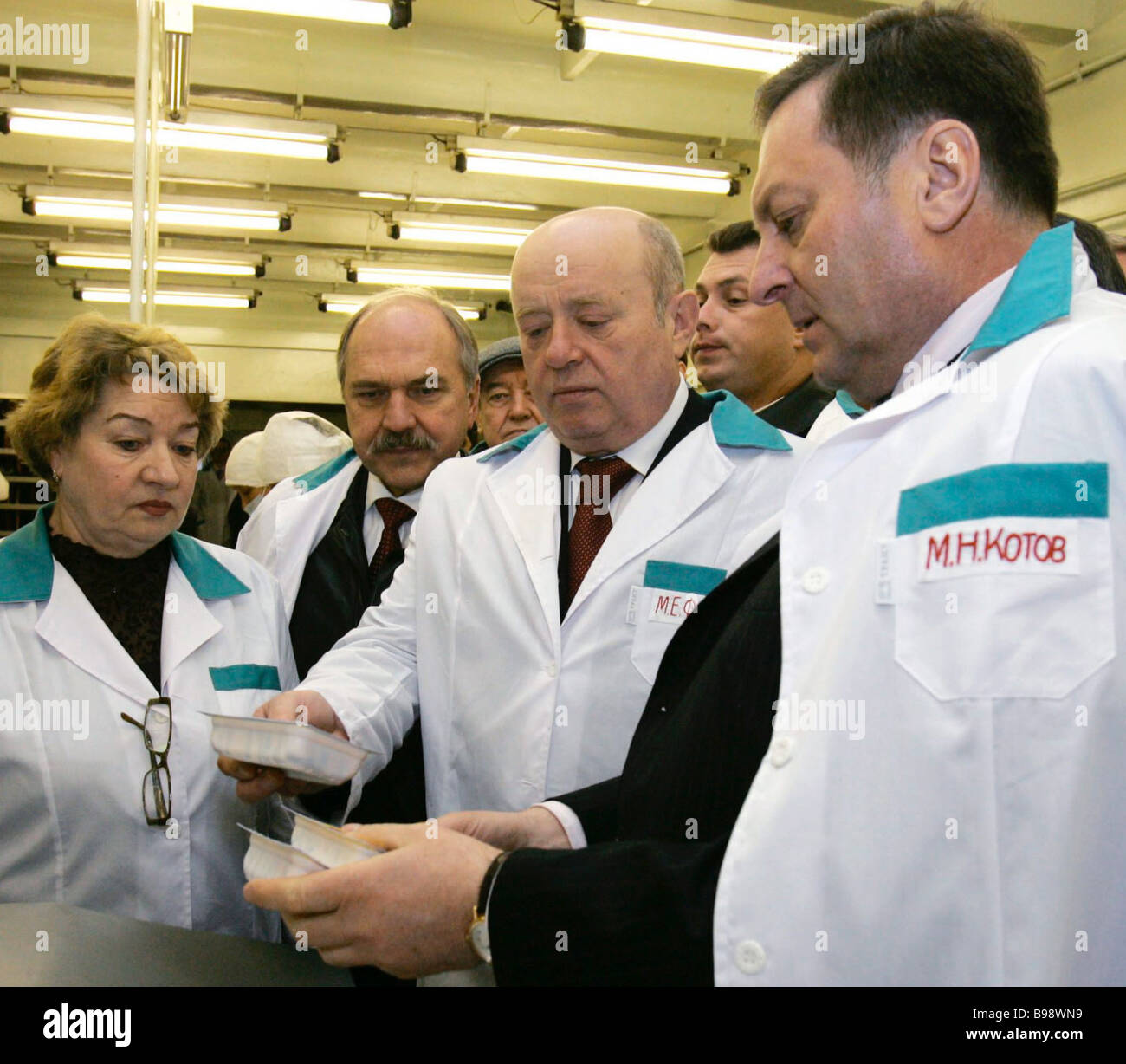 Russia s Prime Minister Mikhail Fradkov and Mikhail Kotov Chief