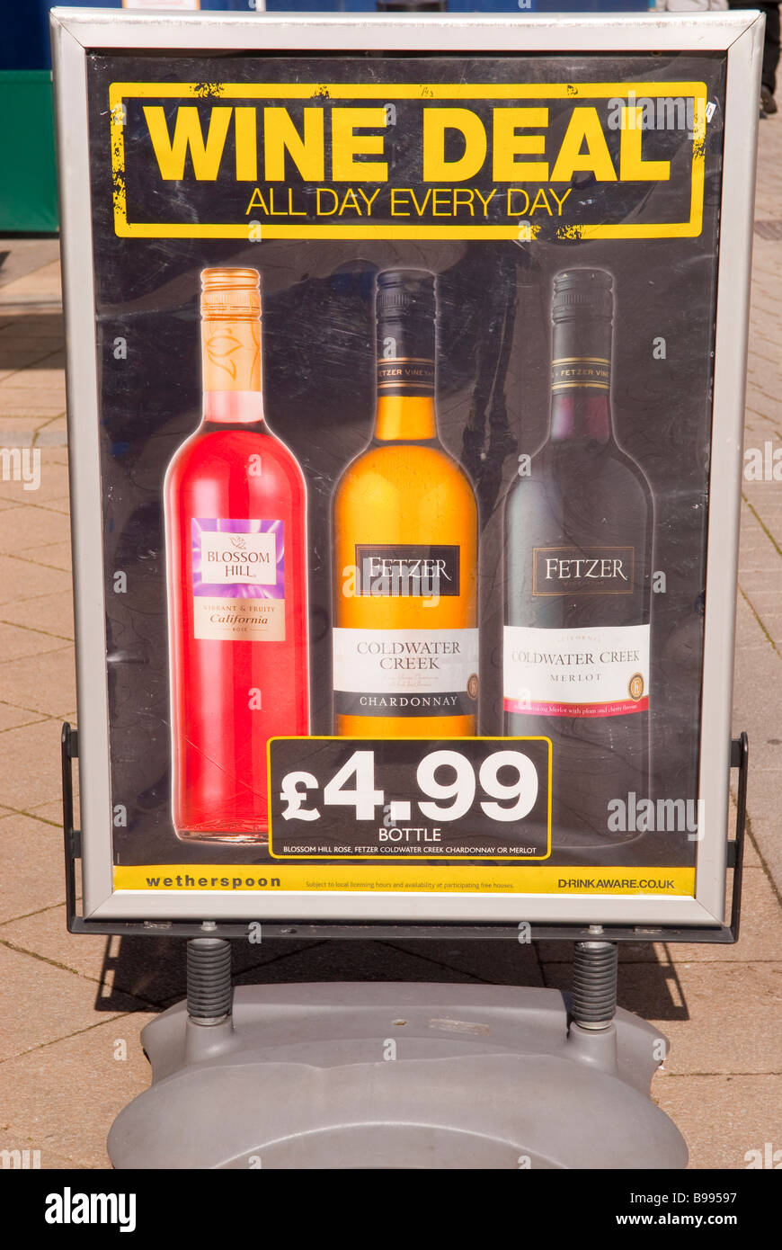 Weatherspoons deals hires stock photography and images Alamy