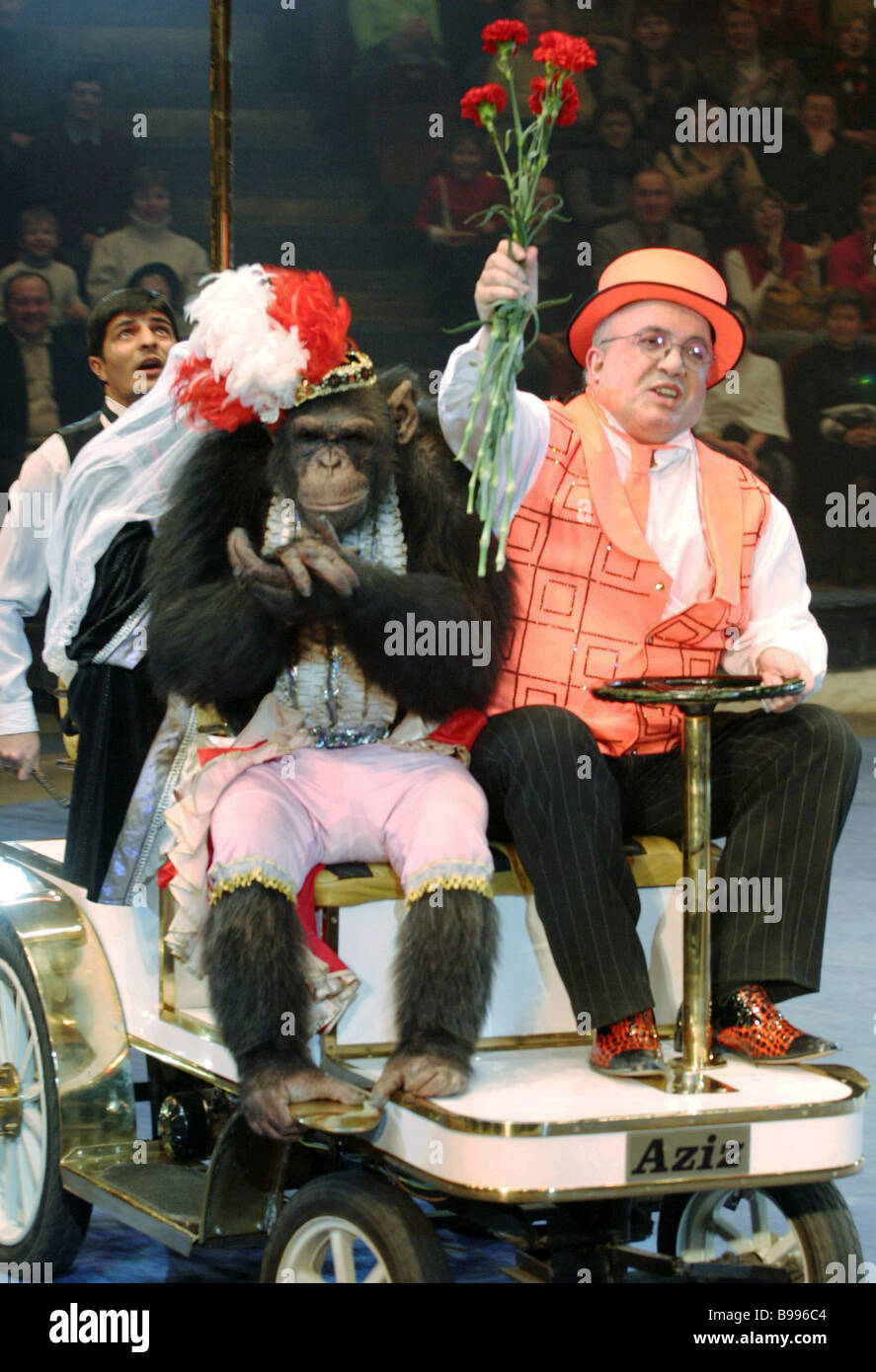 Tsvetnoi Boulevard Circus Moscow premieres a program An ape passenger Stock Photo