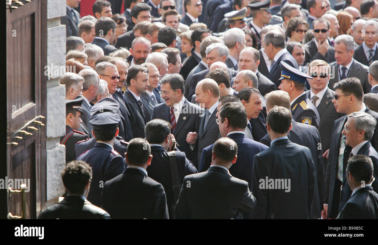 The Welcoming Ceremony For Russian President Vladimir Putin Near The ...