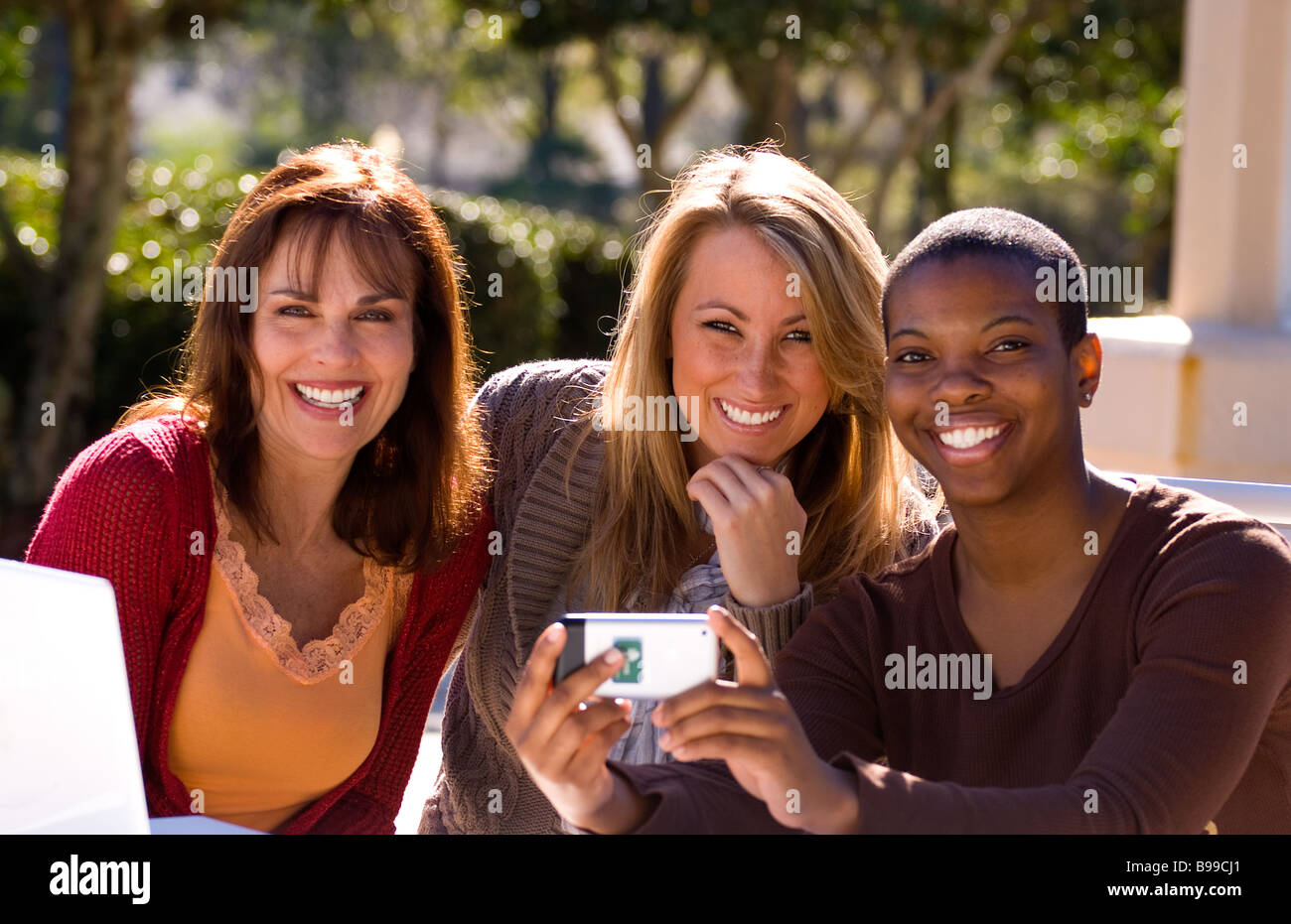 Happy african american girlfriends hi-res stock photography and images ...