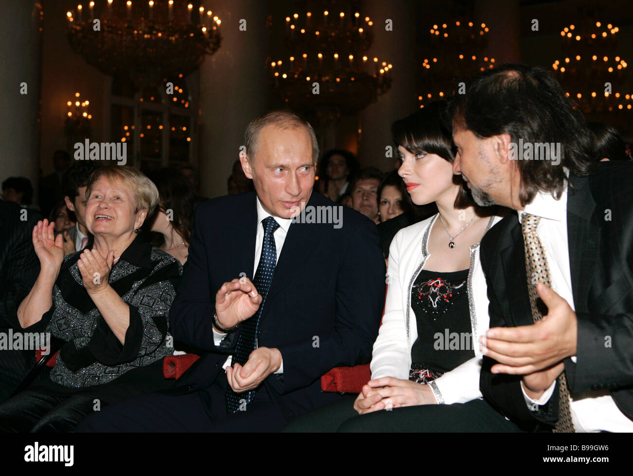 Do children have A. Pakhmutova and N. Dobronravova Do children have A. Pakhmutova and N. Dobronravova