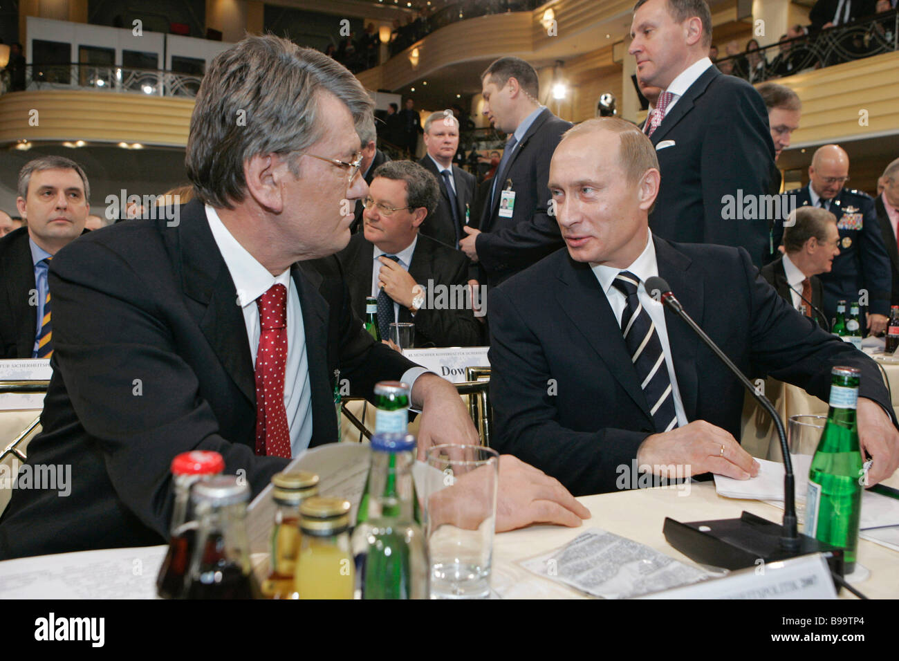 Мюнхенское выступление. Мюнхенская конференция 2007 речь путина. Мюнхенское выступление. Мюнхенская речь путина 2007. Мюнхенская конференция 2007 речь путина.