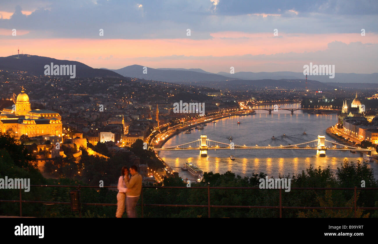 Budapest mountain hi-res stock photography and images - Alamy