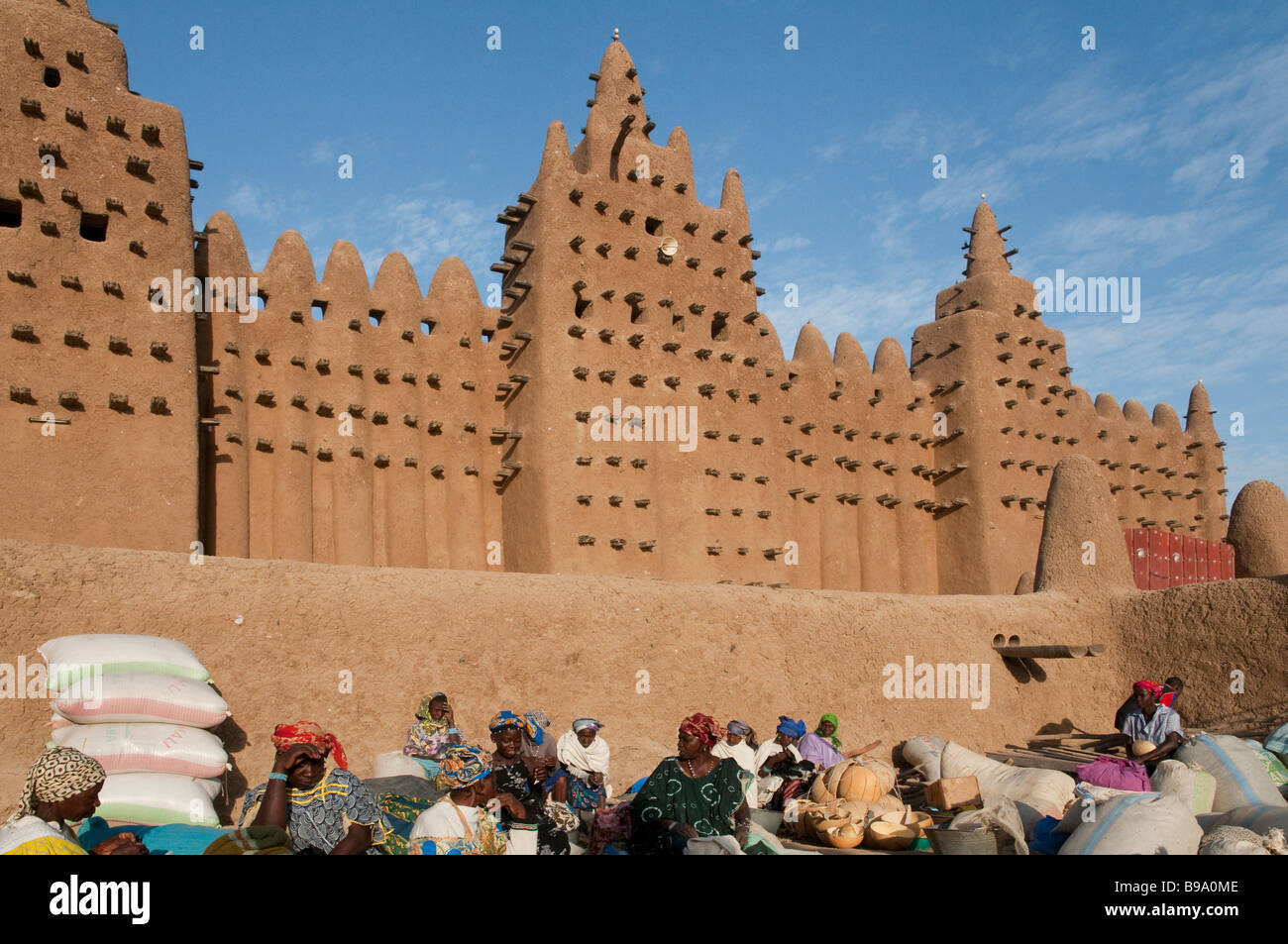 West Africa Mali Djenne The Great Mosque with weekly market Stock Photo
