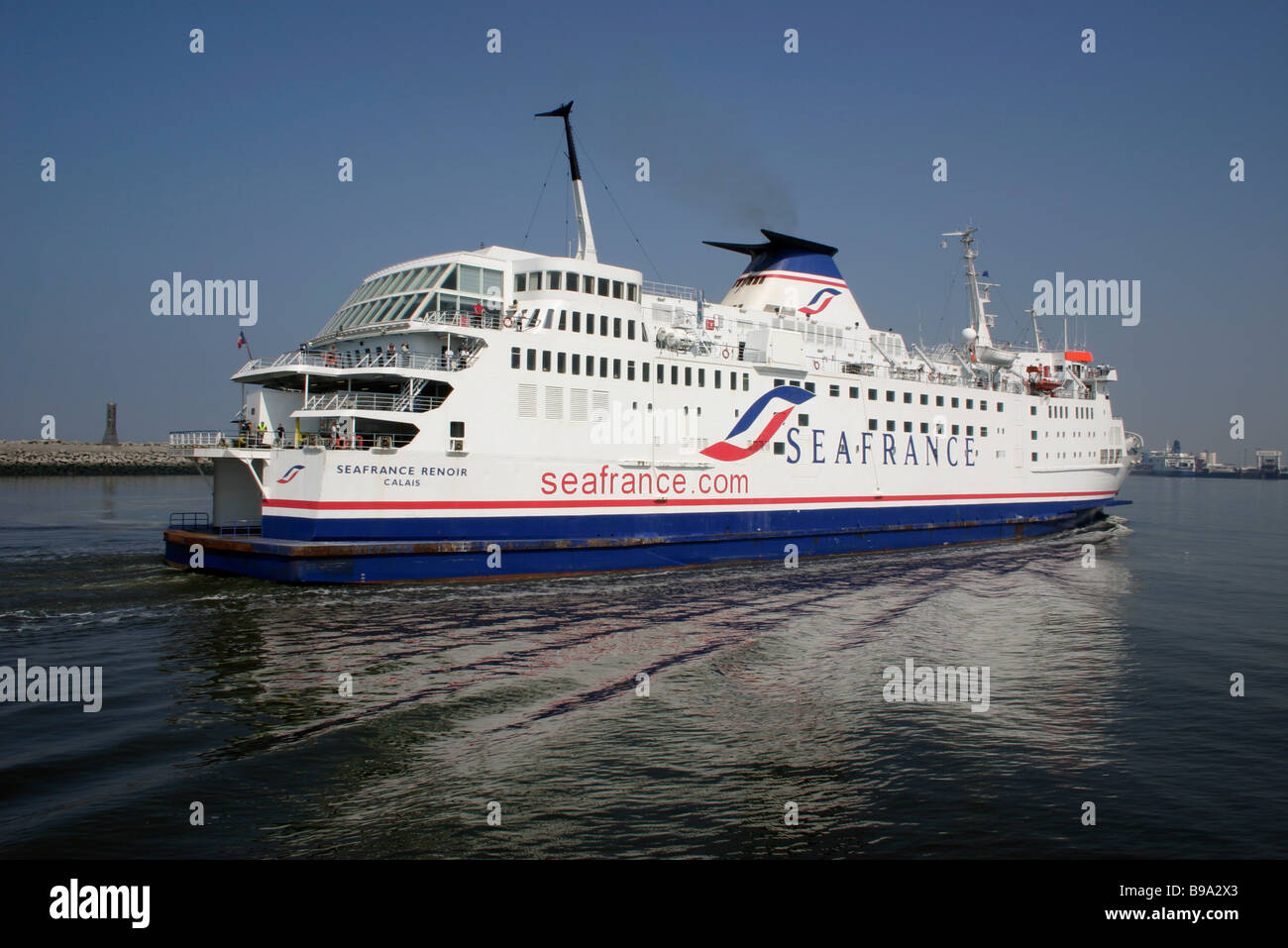 Car ferry seafrance calais hires stock photography and images Alamy