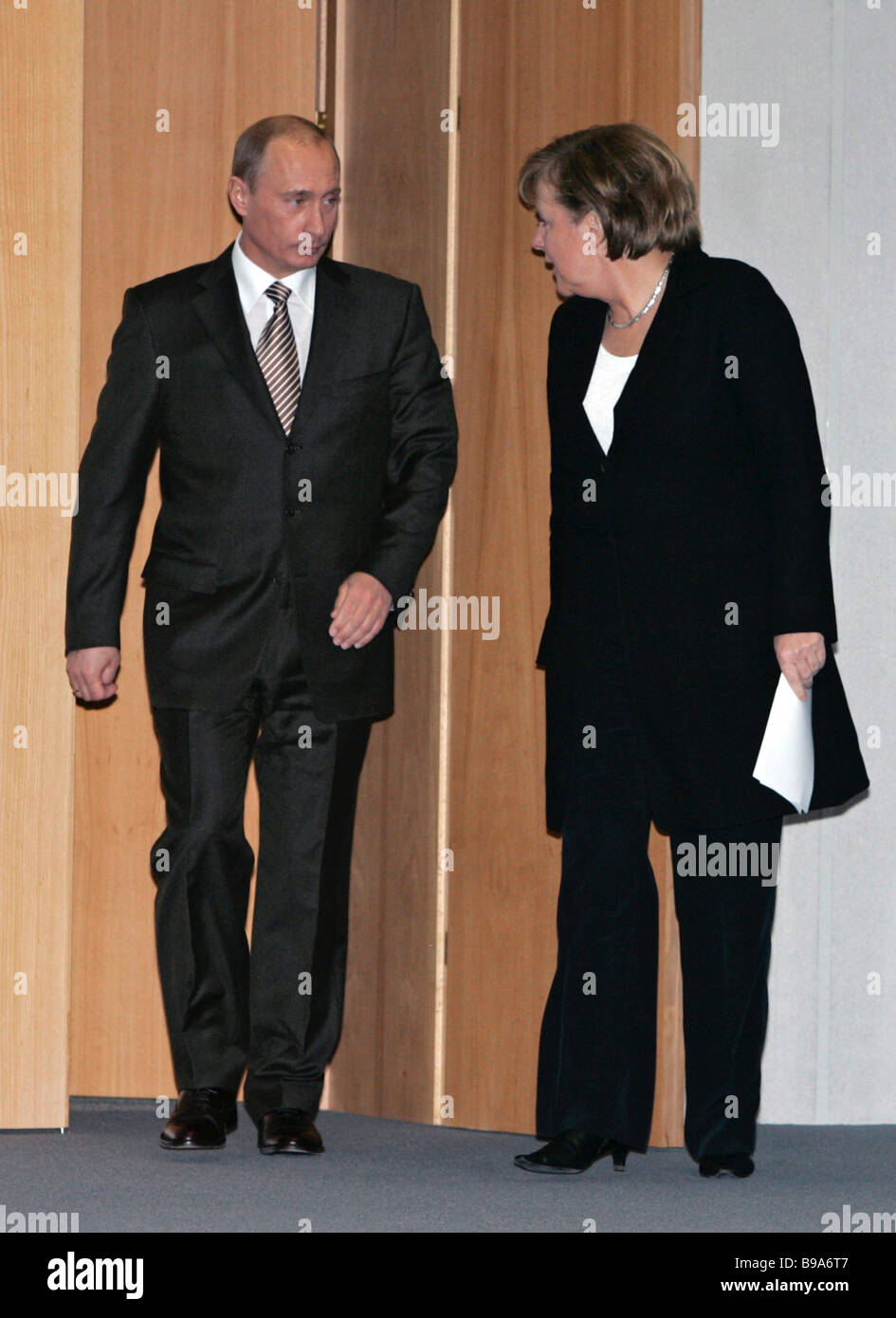 German Chancellor Angela Merkel and Russian President Vladimir Putin