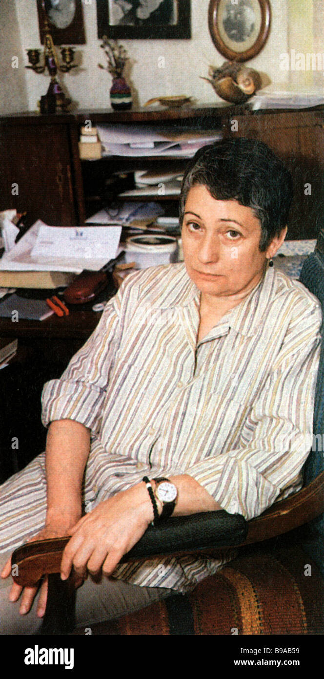 Lyudmila Ulitskaya High Resolution Stock Photography and Images - Alamy