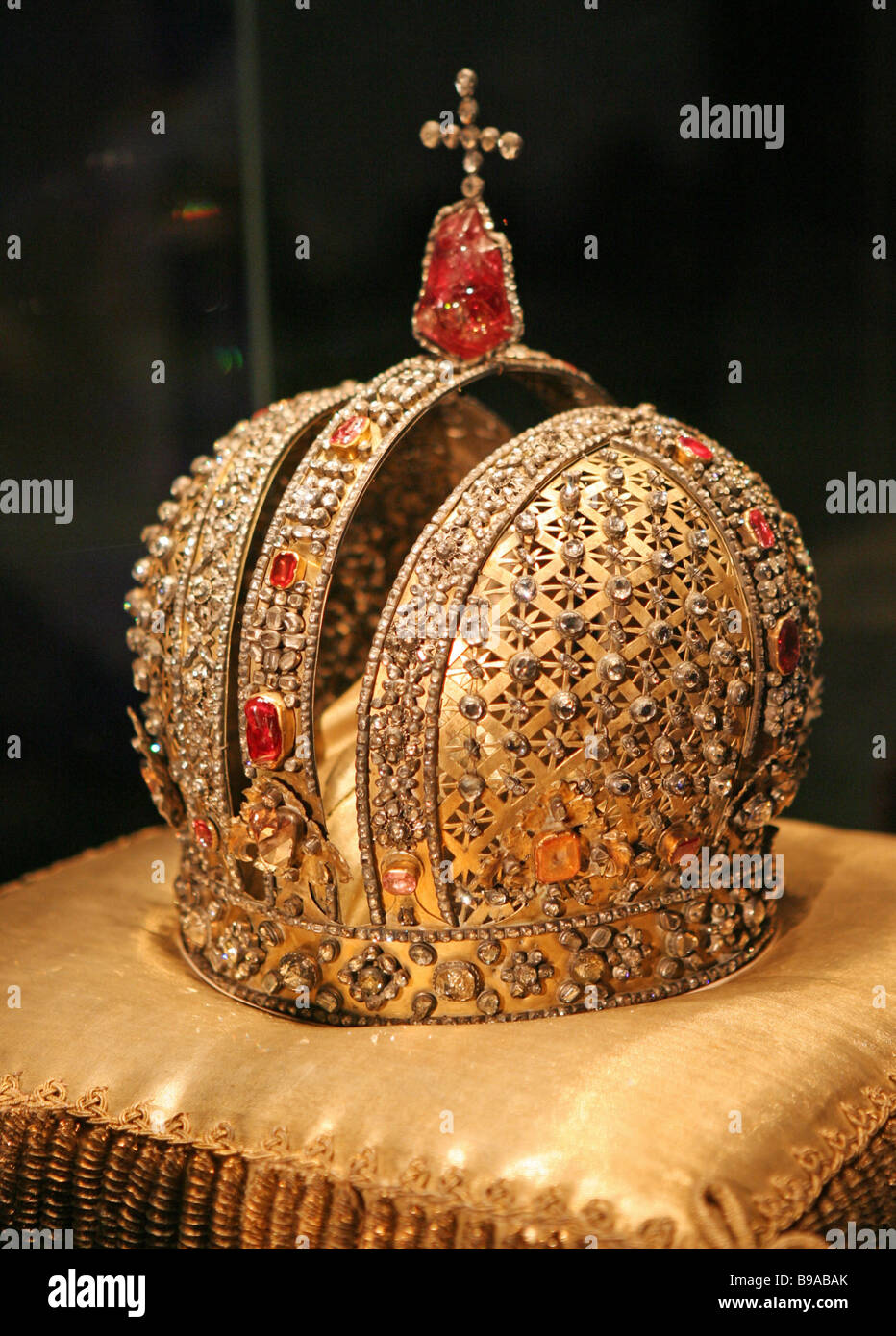 The Crown Of Empress Anne Ioannovna 1730 Is Exhibited At The Exposition the-crown-of-empress-anne-ioannovna-1730-is-exhibited-at-the-exposition