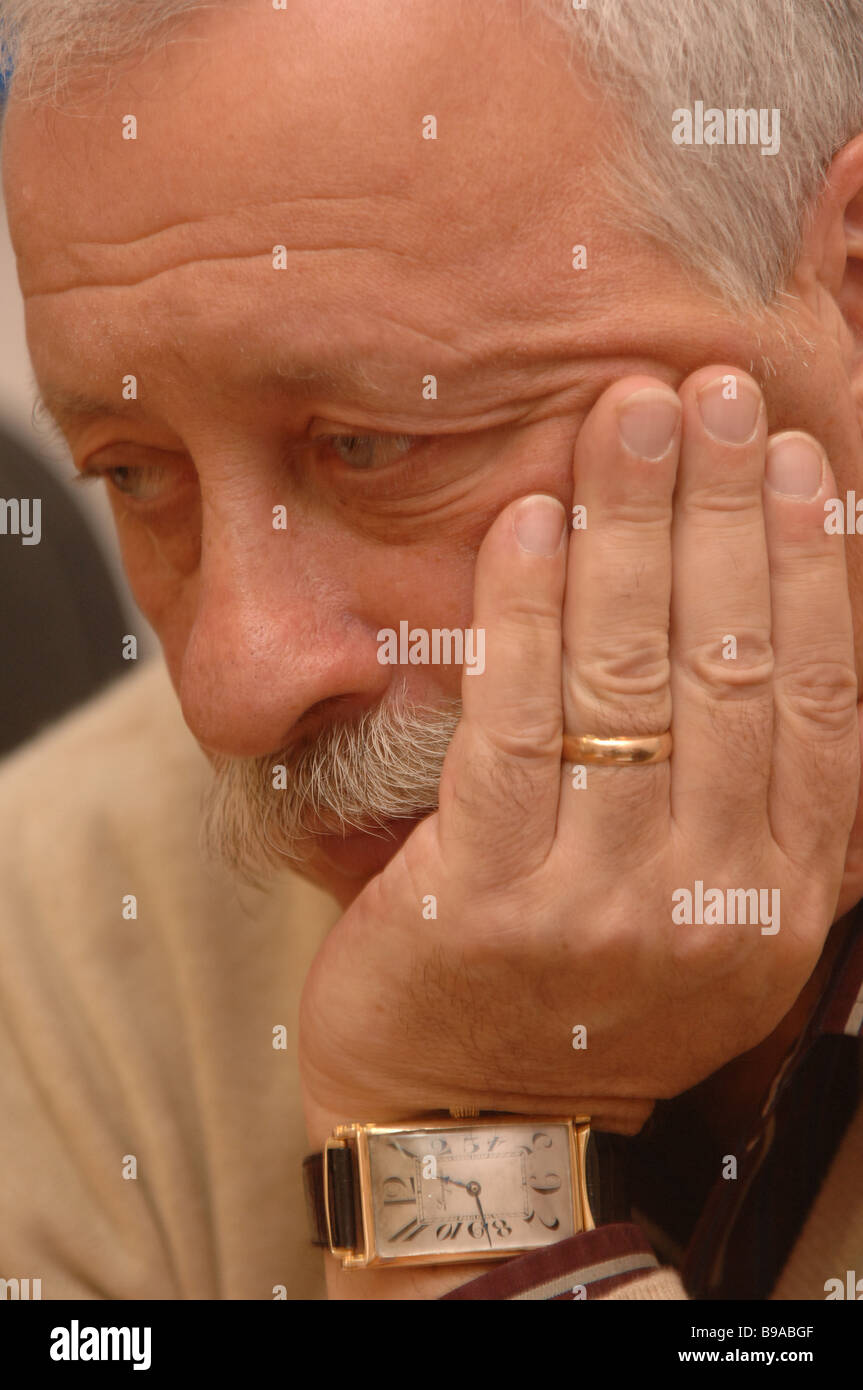 TV presenter Leonid Yakubovich at a news conference Stock Photo Alamy